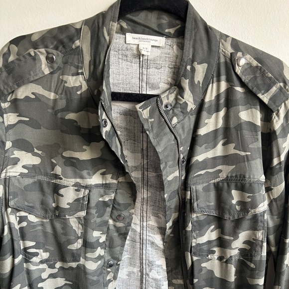 BeachLunchLounge Camouflage Jacket, Camo Zip Up Bomber, Camo Utility Jacket - Picture 3 of 6